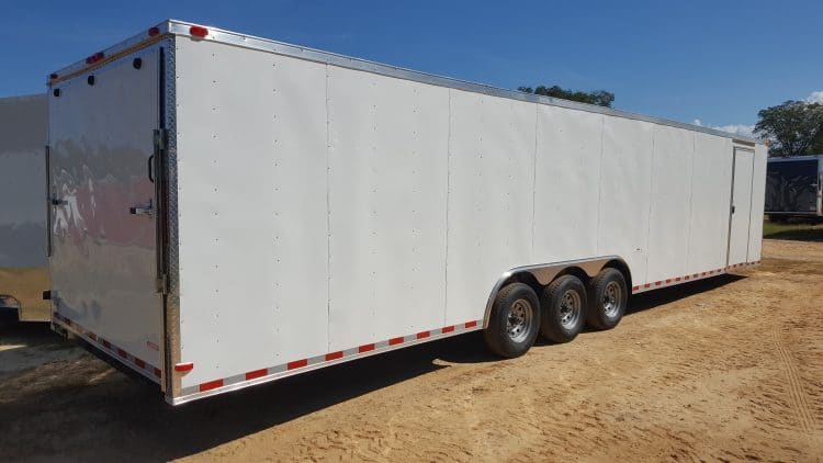 8.5' x 32' diamond cargo tandem axle car hauler